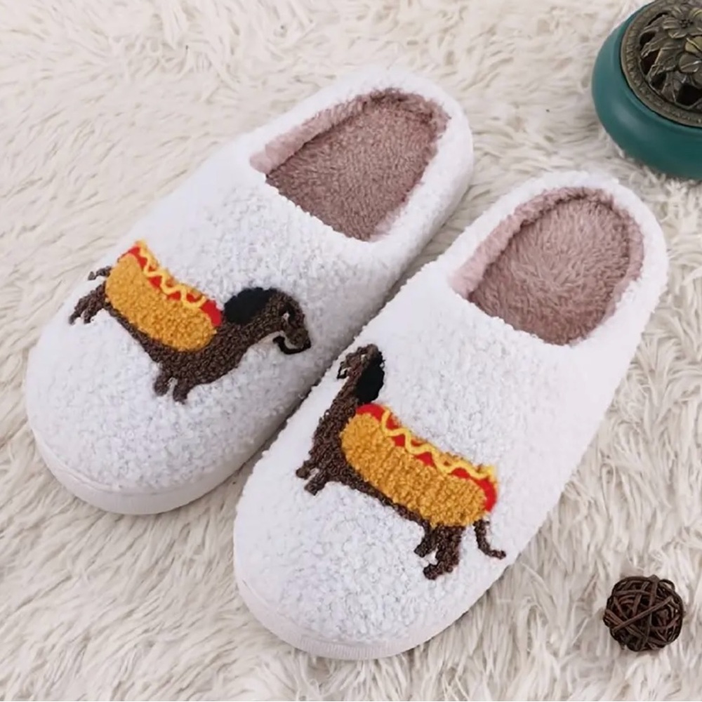 Cozy White Women’s Slippers with Hot Dog Doxie Design. Size 9.5-10